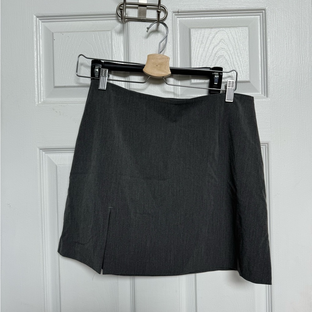 Djerf Avenue Must Have Mini Skirt Grey Size Medium